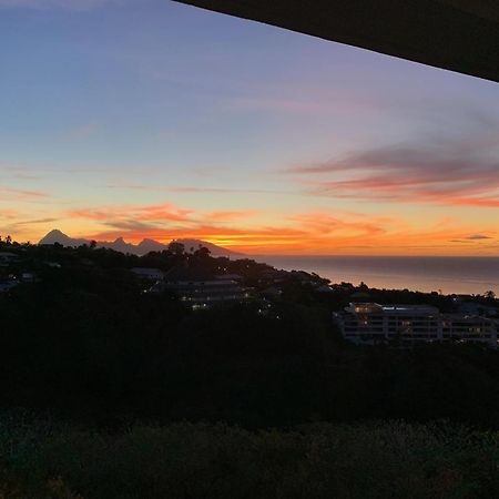 パペーテKaili Ocean View Luxury 2Br Ac Throughout Fiber Wifi & Poolアパートメント エクステリア 写真