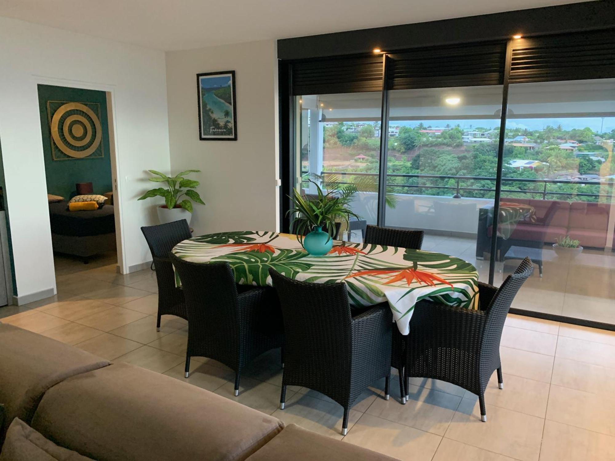 パペーテKaili Ocean View Luxury 2Br Ac Throughout Fiber Wifi & Poolアパートメント エクステリア 写真